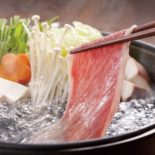 しゃぶしゃぶ — 霜降り和牛と新鮮野菜